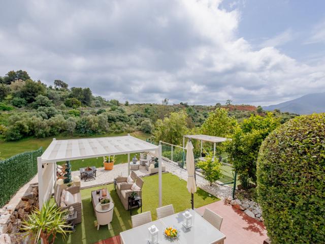 Descubre esta magnífica casa adosada de 3 dormitorios, 2 bañ. 155m² Alhaurín El Grande