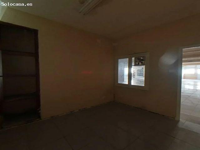 Descubre este excelente local comercial en la zona de Carrus