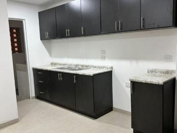 ¡Descubre la casa de tus sueños en Fraccionamiento Ancira! en Durango