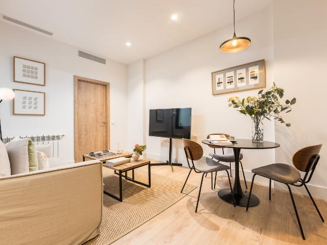 Design apartment for rent in Ibiza neighborhood