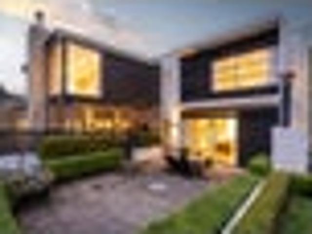DESIGN APPEAL & A GREAT LOCATION