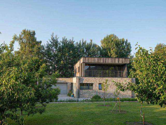 Design Villa in traumhafter Aussichtslage