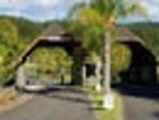Design Your Dream in Lakes Resort