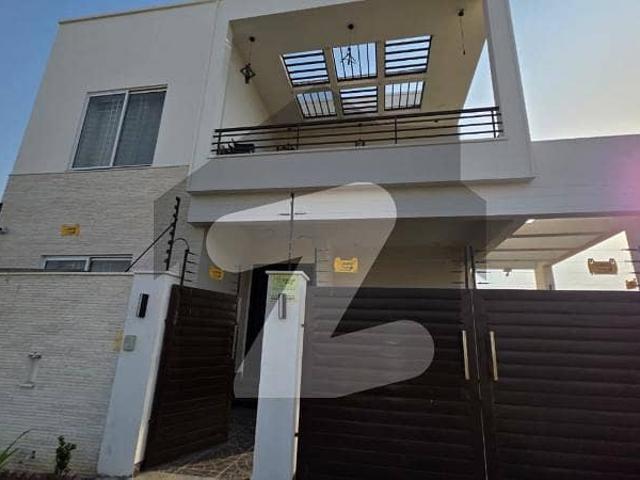 Designer 5 Bedroom Family Villa For Sale | Modern Living At Its Finest
