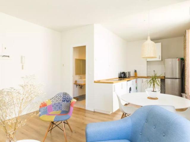 Designer 1 bedroom apartment with balcony and parking for rent in Chueca
