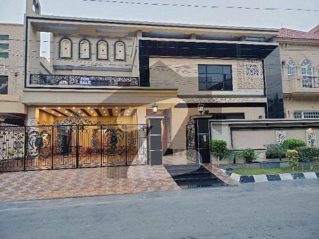 Designer 1 Kanal House for Sale with Private Cinema Valencia Town, Lahore