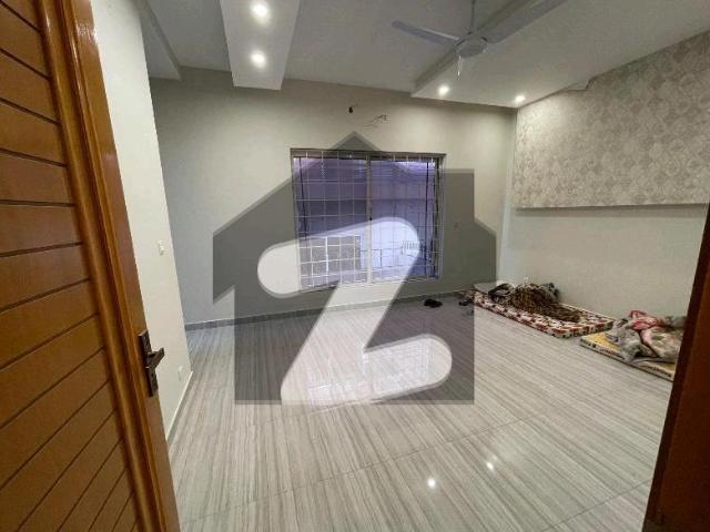 Designer Villa For Rent Bahria Town Phase 8 Eden Lake View Block