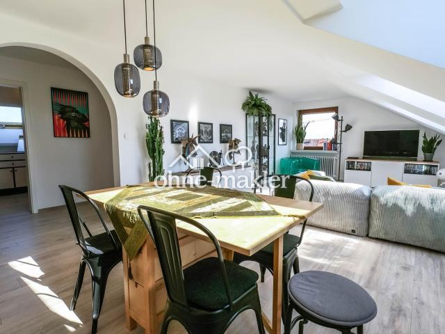 Designer Wohnung Dachgeschoss WEG