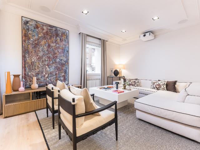 Designer apartment on Ferraz Street