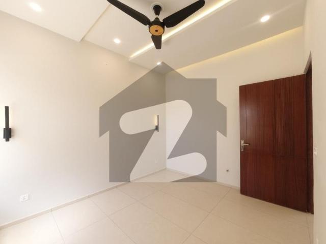 Designer Brand New 5 Marla Houses and Corner For Sale In FMC Faisal Margalla City