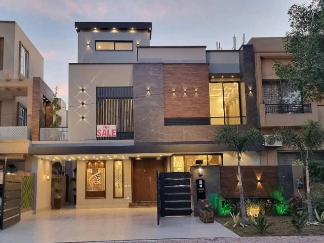 Designer finished 11 marla brand new house for sale in bahria town lahore bahria town id 89476