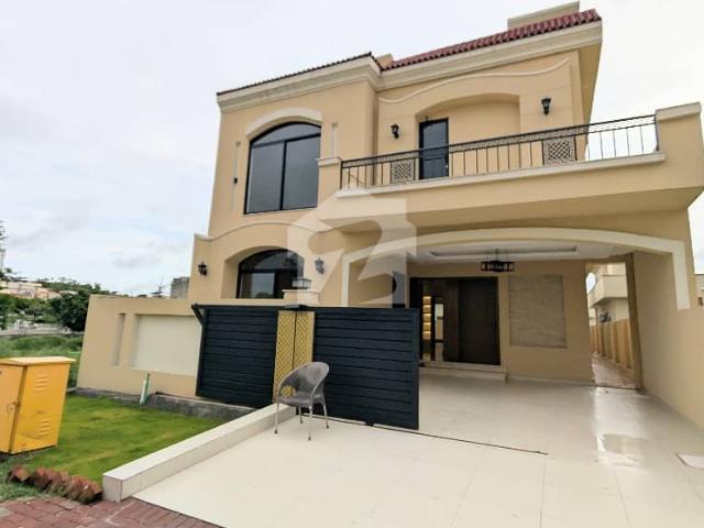 Designer Main Boulevard House For Sale in Bahria Enclave Islamabad