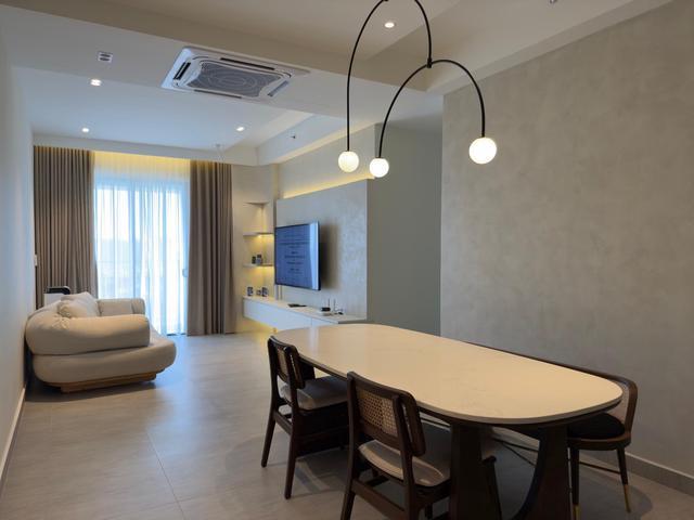 Designer Muji Style Fully Renovated Sunsuria Forum Home for Sale