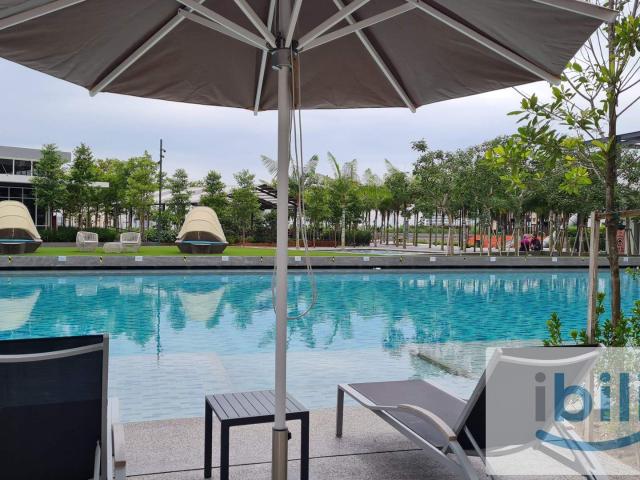 Designer suite Medium Bedroom with Aircond @ Ryan & Miho nearby Jaya One