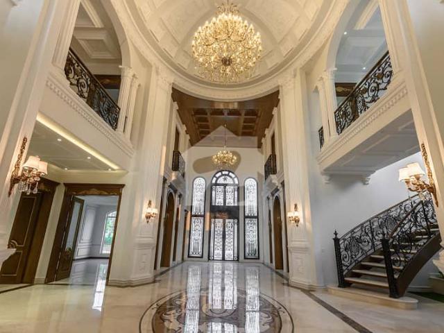 Desire homes offers kanal royal bungalow for sale near ring road