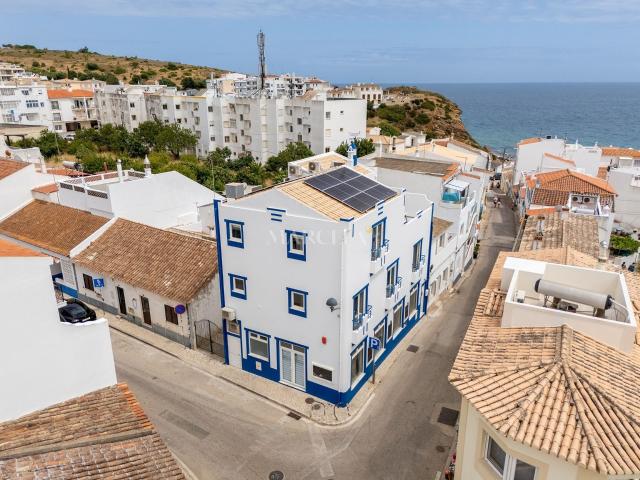 Deslumbrante Apartamento Duplex T3 Com Restaurante De Sucess. 258m² Lagos