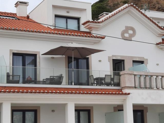Deslumbrante Apartamento Frente ao Mar para Venda – Cais, Sã. 118m² São Martinho Do Porto