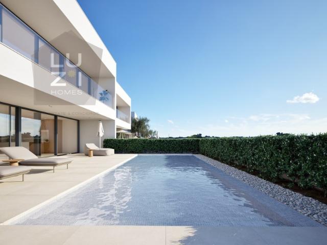 Deslumbrante Vila com garagem e piscina, em construção, na Ponta da Piedade, Lagos