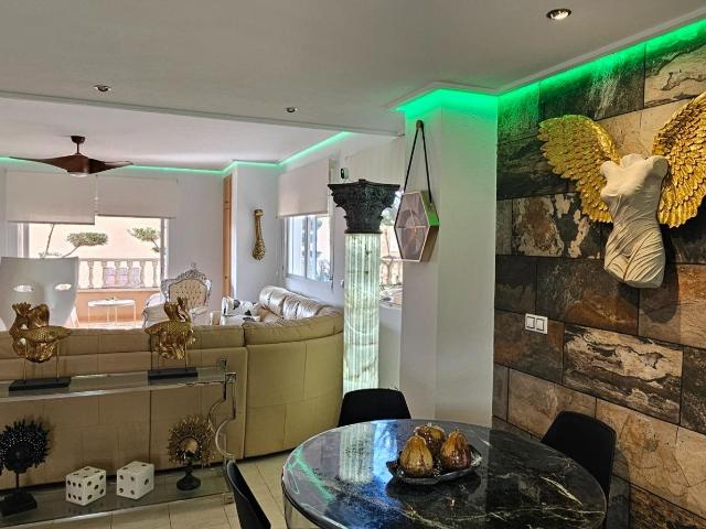 Despiértese cada día en una vivienda que ofrece la sensación. 134m² Orihuela Costa