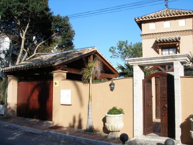 Detached Villa · Costalita