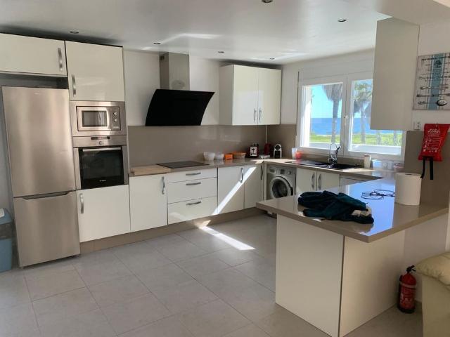 Detached Villa · Estepona