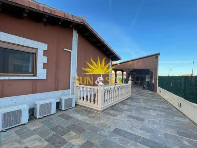 DETACHED VILLA FOR RENT, 3 BEDROOMS AND 3 BATHROOMS IN SAN MIGUEL DE SALINAS ALICANTE