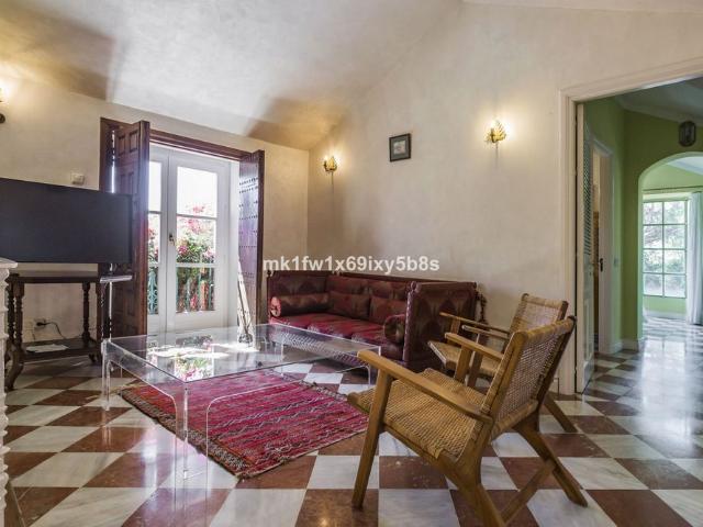 Detached Villa in Marbella