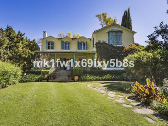 Detached Villa in Marbella