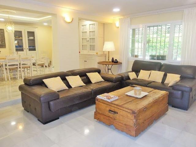 Detached Villa in Nueva Andalucía