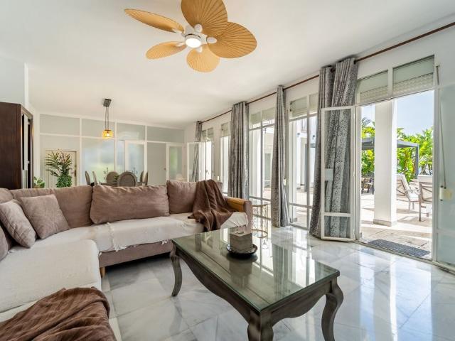 Detached Villa in Nueva Andalucía
