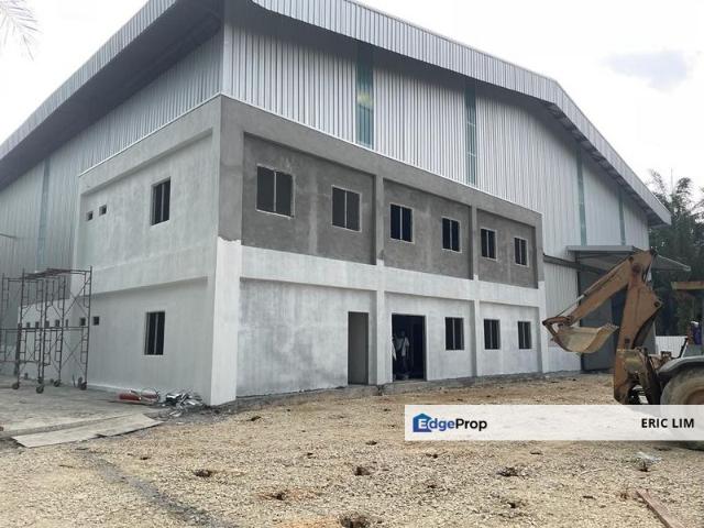 Detached Factory at Kawasan Perusahaan Mengkuang, Telok Pengalima Garang, Jenjarom