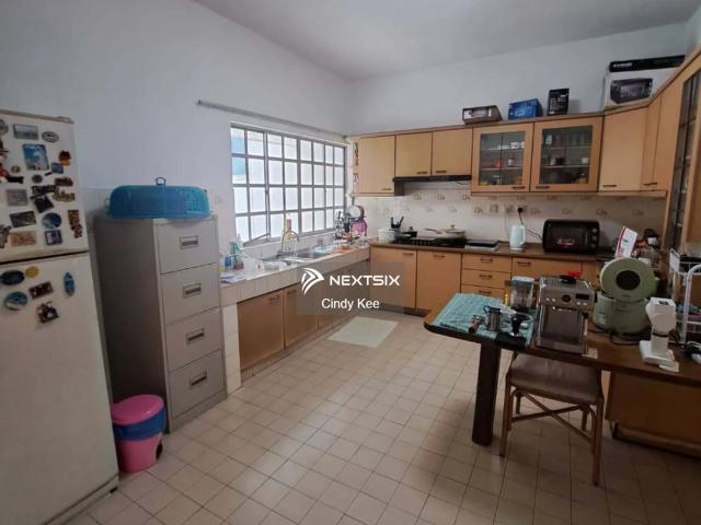 Detached factory for sale in Telok panglima garang