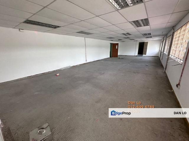 Detached Factory Warehouse, PJS 13, Section 13, Seksyen 13