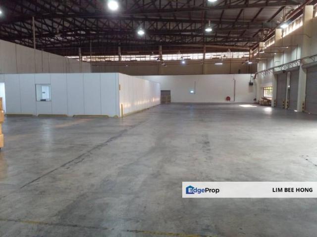 Detached Factory Warehouse at Bukit Minyak for Rent