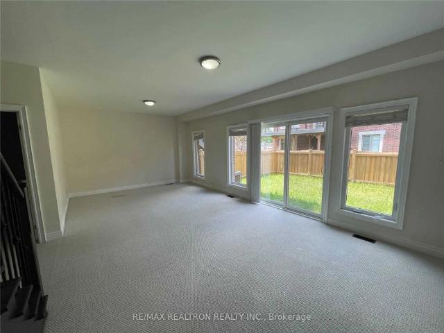 Detached Home For Lease | W9048796