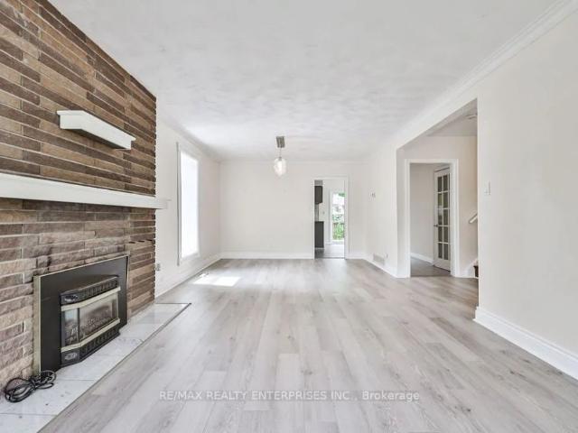 Detached Home For Lease | W9248483