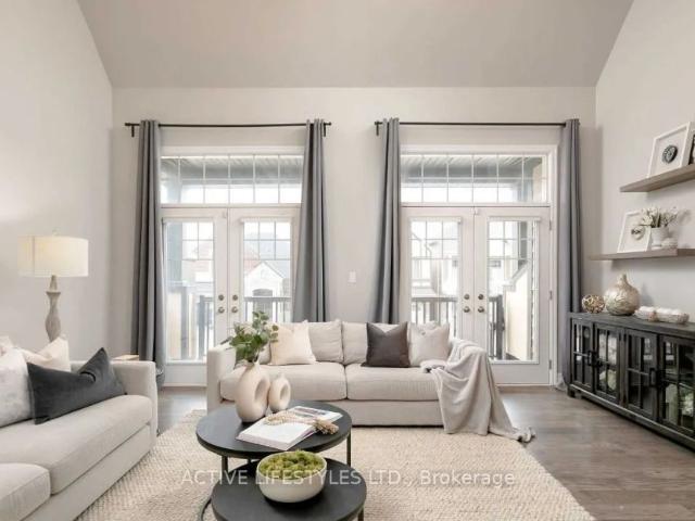 Detached Home For Lease | W9250779