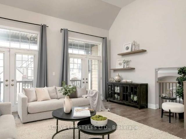 Detached Home For Lease | W9250779