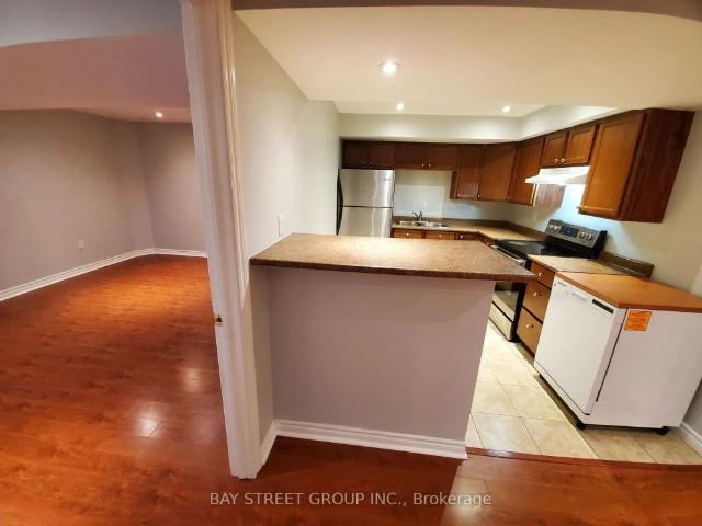 Detached Home For Lease | W9253769