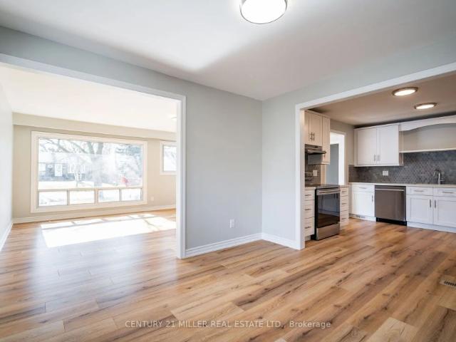 Detached Home For Lease | W9254638