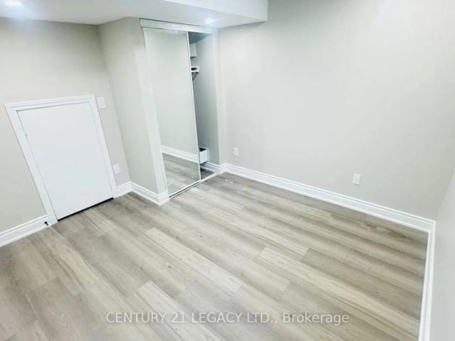 Detached Home For Lease | W9229421