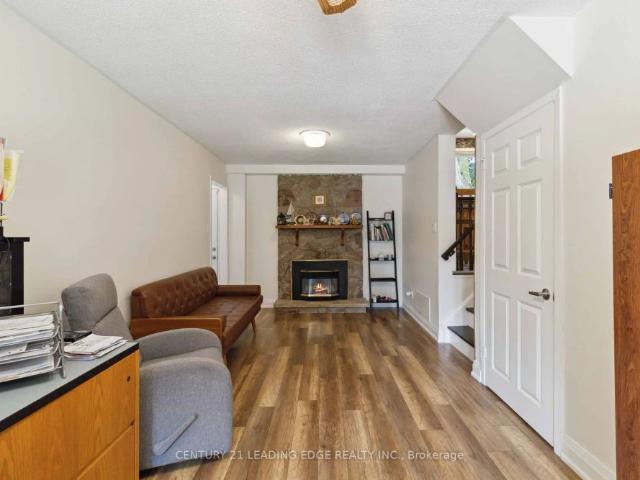 Detached Home For Lease | W9239445