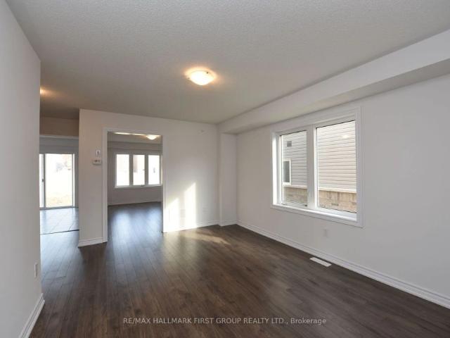 Detached Home For Lease | X8472398