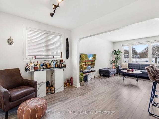 Detached Home For Lease | E8332698