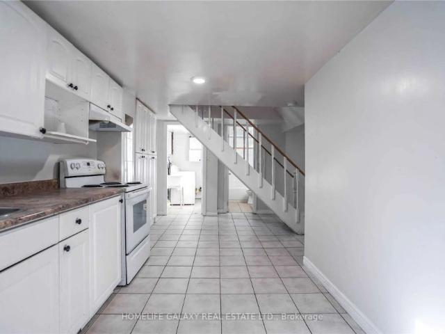 Detached Home For Lease | E8430244
