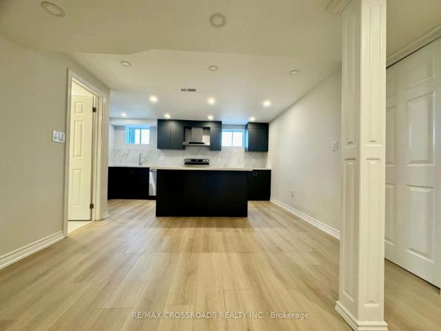 Detached Home For Lease | E9231024