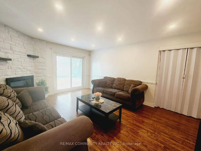 Detached Home For Lease | E9237552
