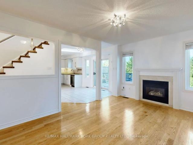 Detached Home For Lease | N9244586