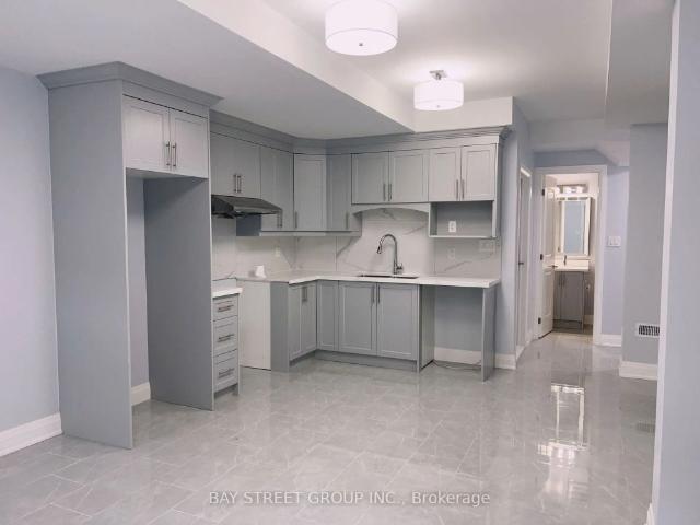 Detached Home For Lease | N9246341