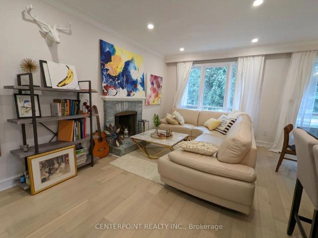 Detached Home For Lease | N9235799